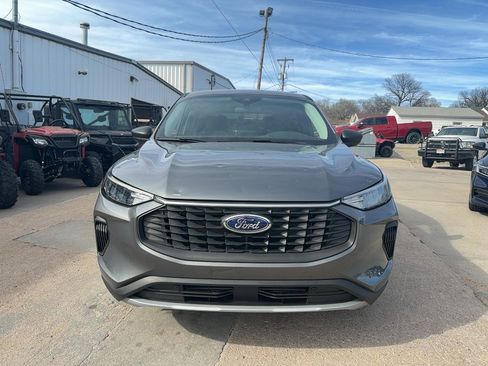 Used 2024 Ford Escape Active AWD/4WD image 3