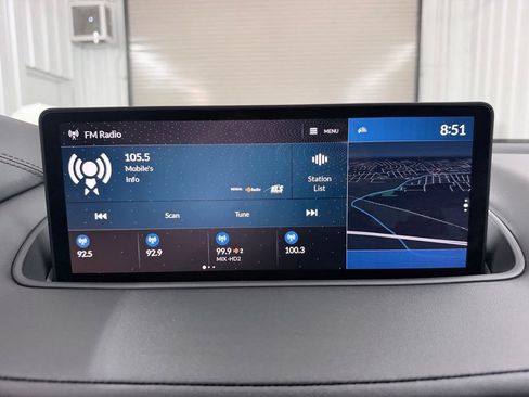 Used 2023 Acura MDX w/ Technology Package FWD image 21