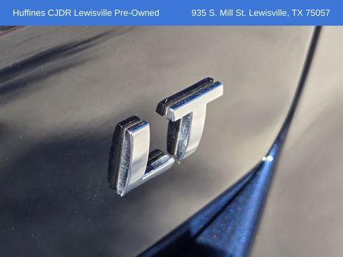 Used 2020 Chevrolet Equinox LT image 11