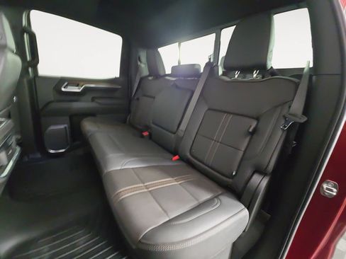 Certified 2024 Chevrolet Silverado 1500 High Country w/ High Country Premium Package AWD/4WD image 15
