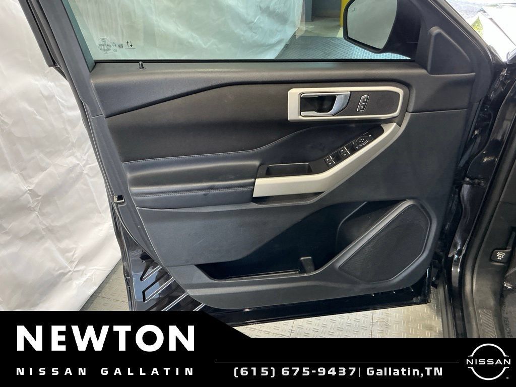 Used 2020 Ford Explorer XLT w/ Comfort Package AWD/4WD image 45