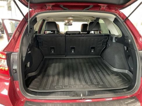 Used 2018 Subaru Outback 2.5i Limited AWD/4WD image 29