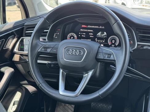 Used 2023 Audi Q7 3.0T Prestige AWD/4WD image 25