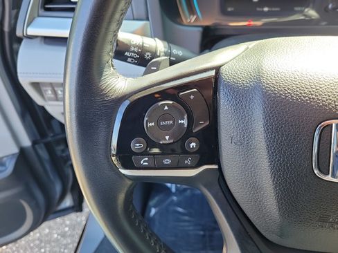 Used 2018 Honda Odyssey EX-L image 22