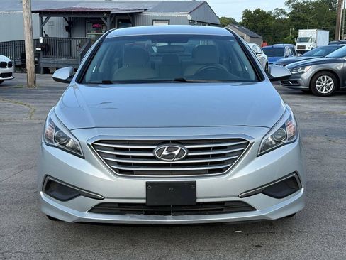 Used 2017 Hyundai Sonata SE FWD image 5