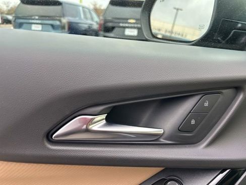 New 2026 Chevrolet Equinox ACTIV image 12