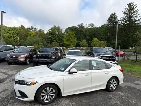 Used 2024 Honda Civic LX image 2