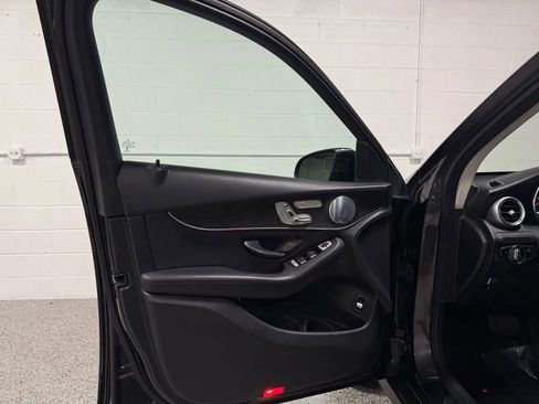 Used 2021 Mercedes-Benz GLC 300 GLC 300 4MATIC Sport Utility 4 image 10