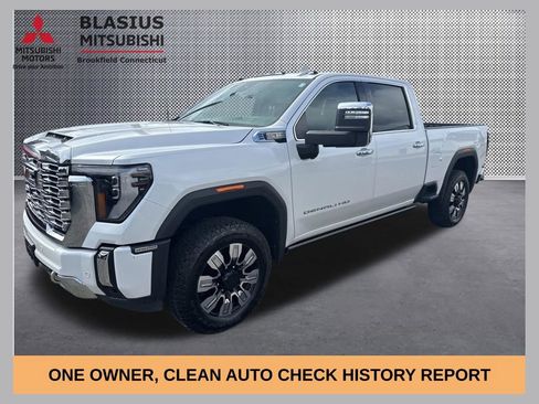 Used 2024 GMC Sierra 2500 Denali w/ Denali Reserve Package AWD/4WD image 1
