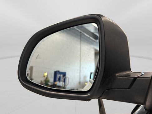 Used 2024 BMW X3 xDrive30i AWD/4WD image 15