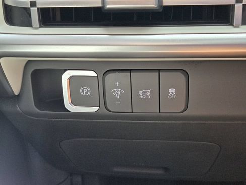 Certified 2025 Hyundai Santa Fe SEL FWD image 27