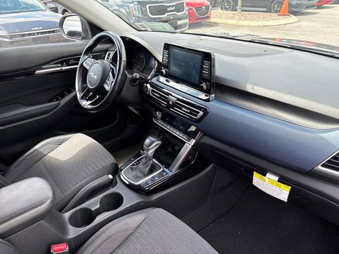 Certified 2023 Kia Seltos S AWD/4WD image 8