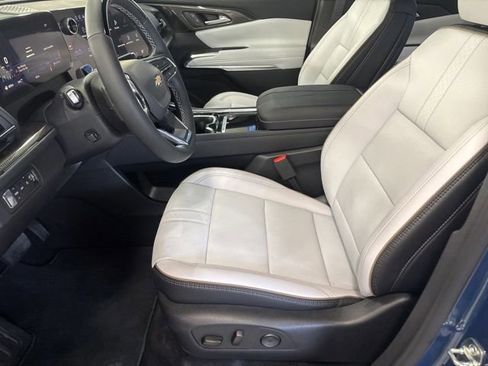 New 2026 Chevrolet Traverse High Country image 15