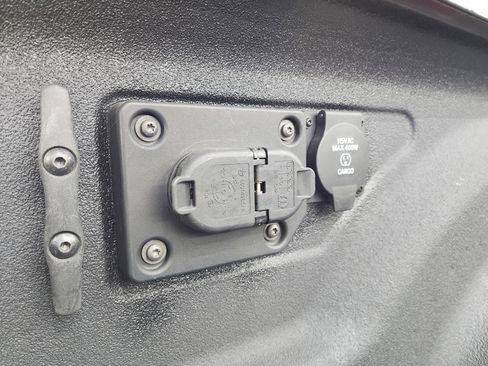 Used 2021 RAM 2500 Laramie image 33