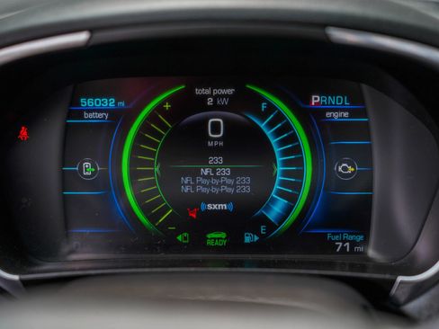 Used 2018 Chevrolet Volt Premier w/ Driver Confidence Package FWD image 15