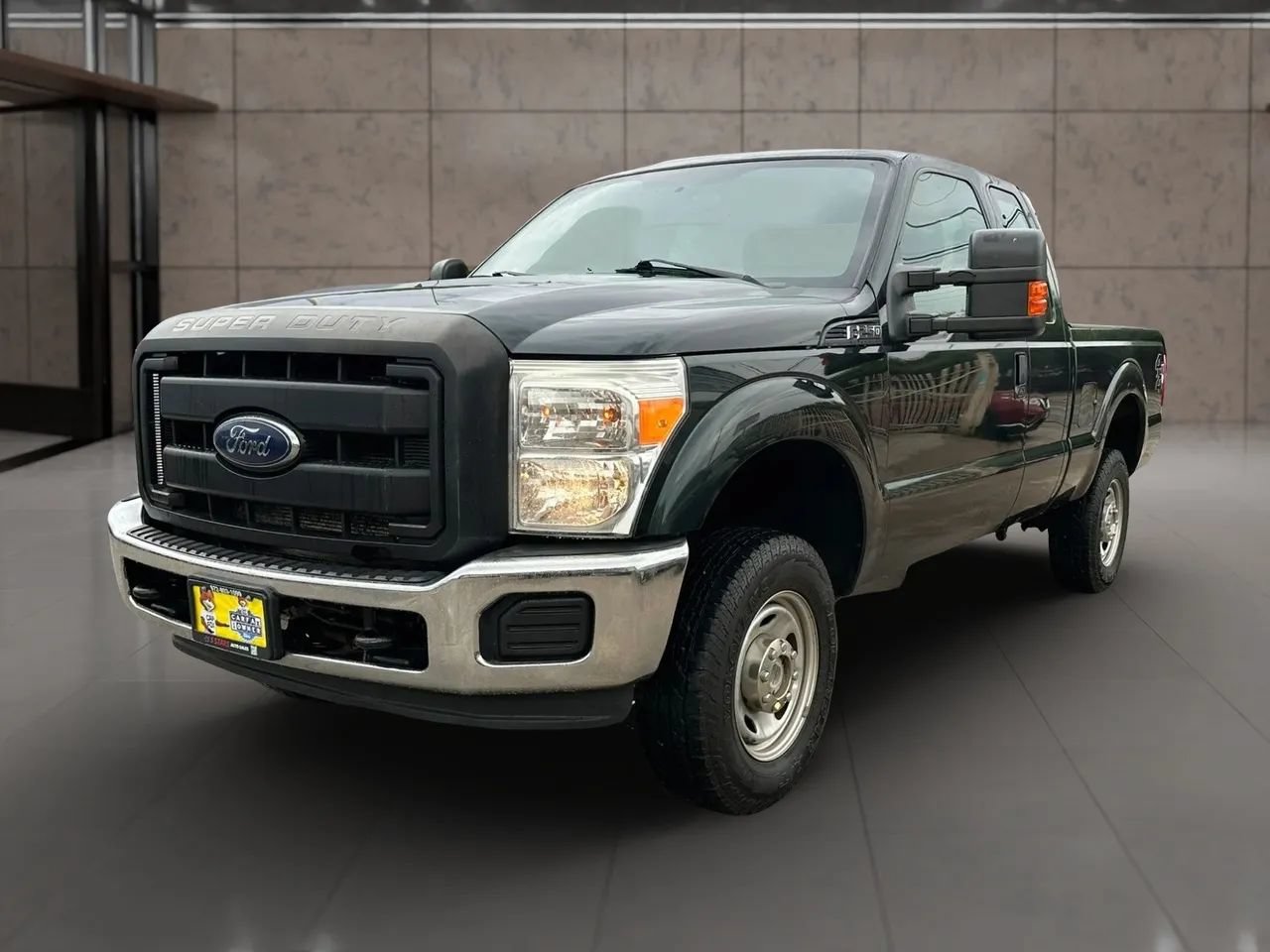 Used 2016 Ford F250 XL w/ Power Equipment Group AWD/4WD image 2