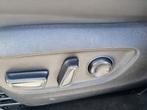 Used 2025 Toyota Highlander XSE image 15