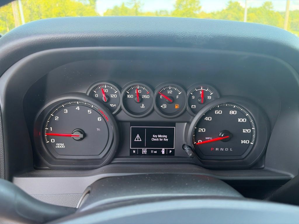 New 2026 Chevrolet Silverado 2500 Custom w/ Custom Value Package AWD/4WD image 17