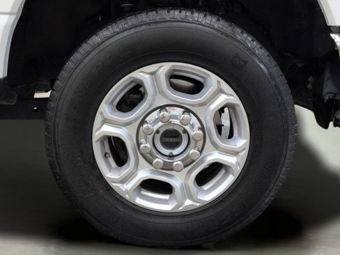 Used 2025 Ford F250 XLT AWD/4WD image 29