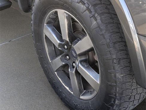 Used 2017 Ford F150 XLT w/ Equipment Group 302A Luxury image 7