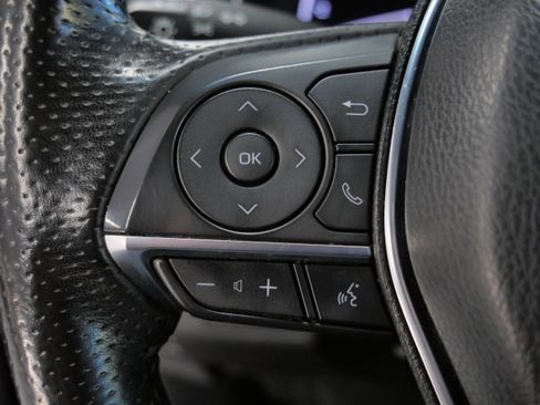 Certified 2021 Toyota Avalon XSE image 28