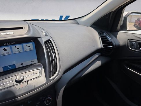 Used 2018 Ford Escape SEL FWD image 10