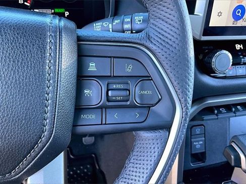 Used 2025 Toyota Sequoia Limited image 11