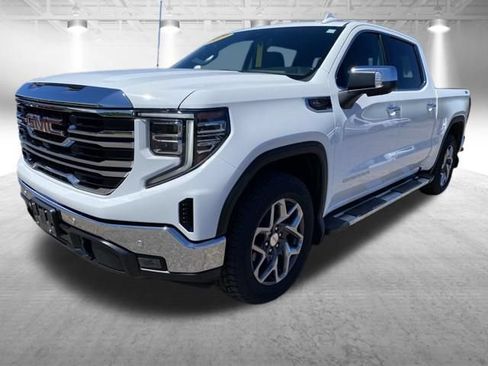Certified 2023 GMC Sierra 1500 SLT w/ SLT Premium Plus Package AWD/4WD image 13