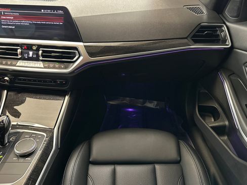 Used 2022 BMW 330i 330i w/ Driving Assistance Package image 29