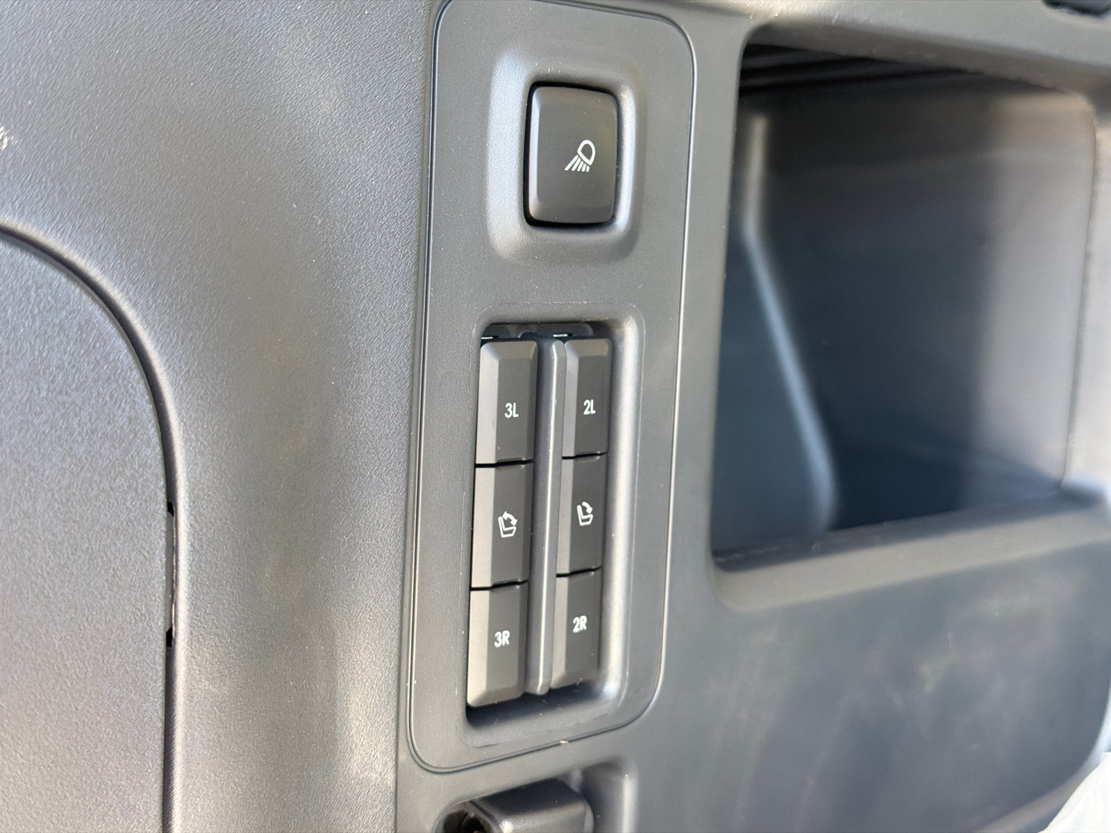 New 2027 Lincoln Navigator L Premier AWD/4WD image 10