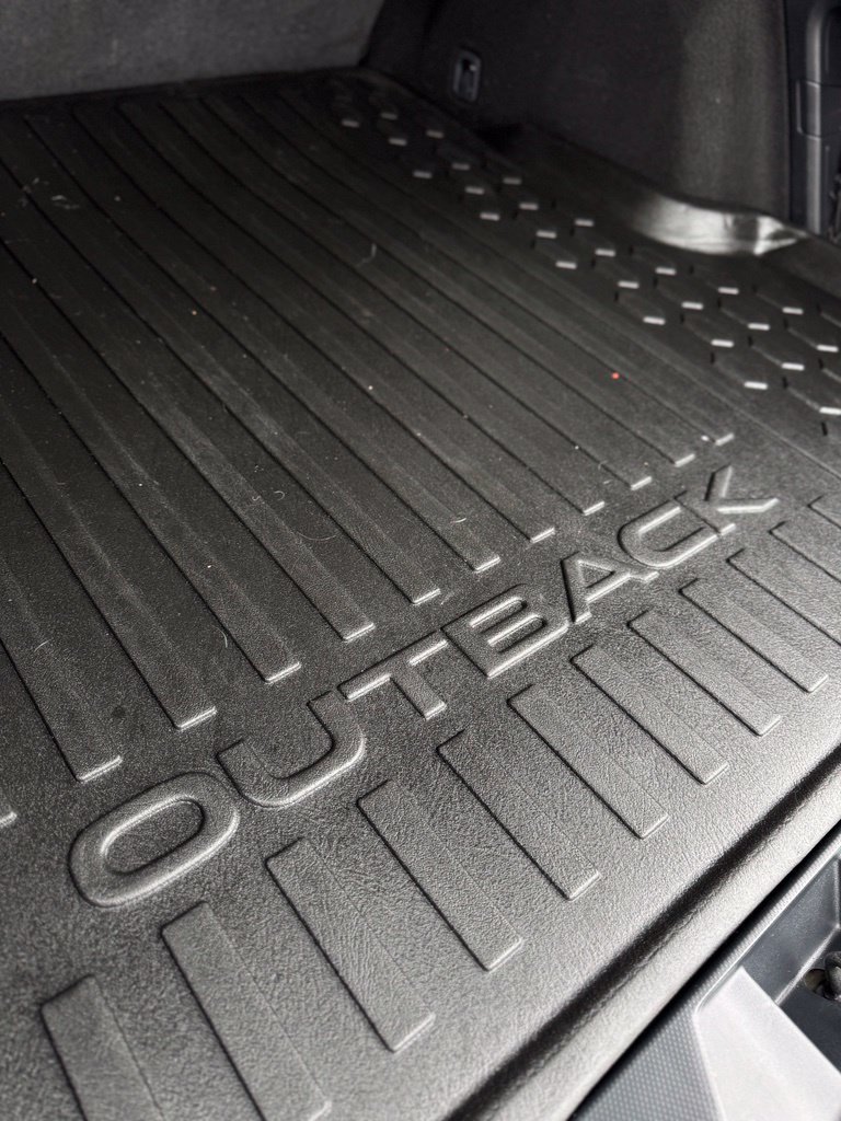 Certified 2023 Subaru Outback Premium AWD/4WD image 39