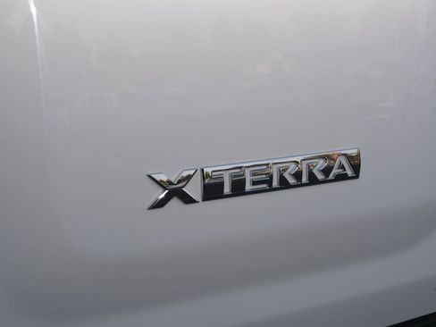Used 2010 Nissan Xterra S image 10