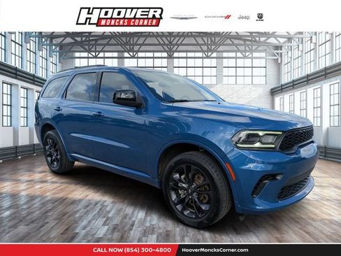 Used 2023 Dodge Durango GT w/ Blacktop Package AWD/4WD image 1