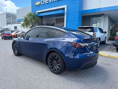 Used 2024 Tesla Model Y Performance AWD/4WD image 7
