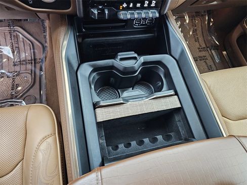 Used 2020 RAM 1500 Longhorn image 24