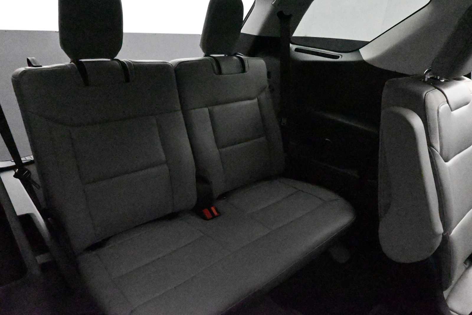 Used 2026 Ford Explorer Active w/ Active Comfort Package AWD/4WD image 16