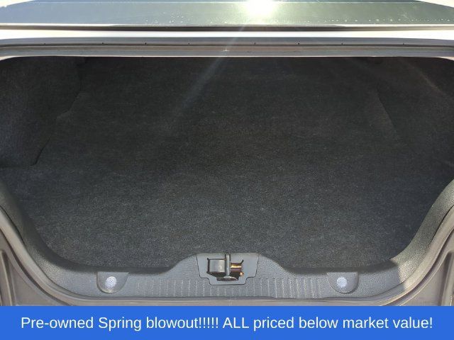 Used 2013 Ford Mustang Shelby GT500 RWD image 34