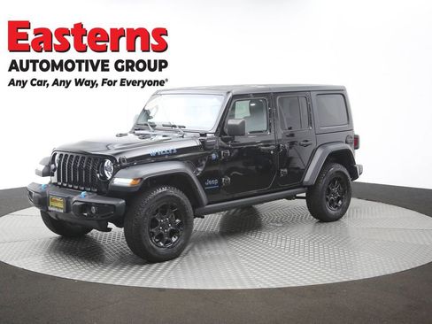Used 2023 Jeep Wrangler Unlimited w/ Cold Weather Group AWD/4WD image 56