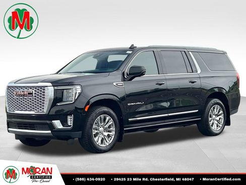 Used 2023 GMC Yukon XL Denali w/ Max Trailering Package AWD/4WD image 1