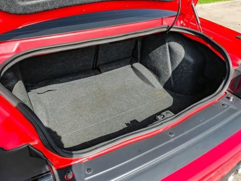 Used 2016 Dodge Challenger R/T Scat Pack RWD image 49