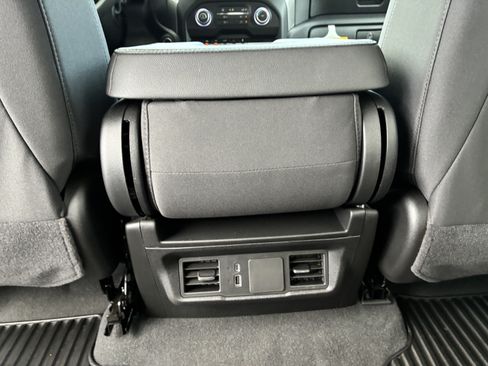 Used 2026 Chevrolet Silverado 1500 Custom AWD/4WD image 18