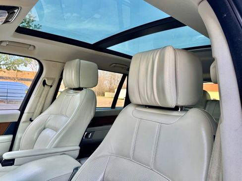 Used 2019 Land Rover Range Rover Long Wheelbase Supercharged AWD/4WD image 21