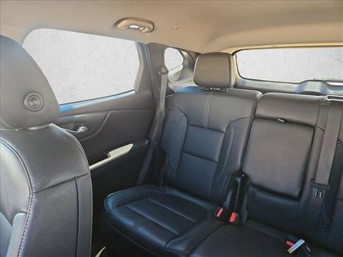 Used 2024 Chevrolet Blazer LT FWD image 6