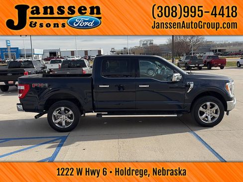 Used 2022 Ford F150 Lariat image 3