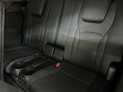 Used 2020 Lexus RX 450hL Luxury image 34