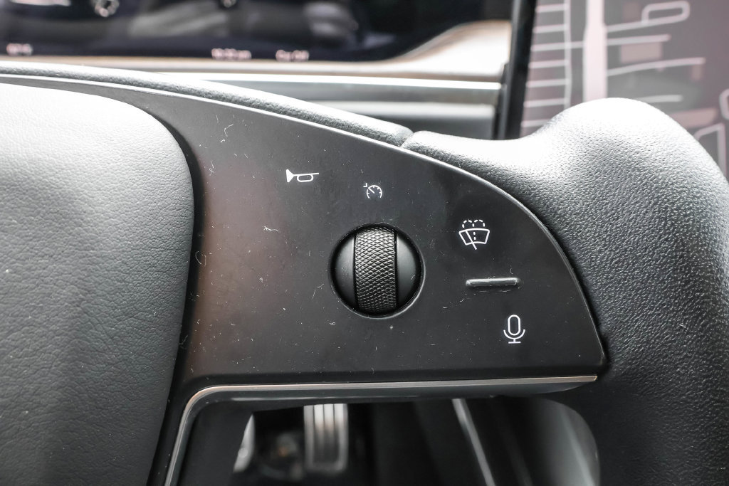Used 2023 Tesla Model X AWD/4WD image 20