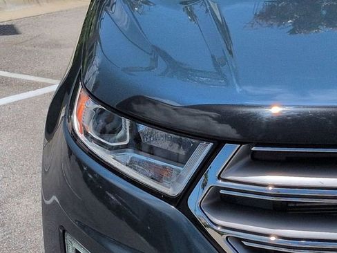 Used 2016 Ford Edge Titanium w/ Equipment Group 302A AWD/4WD image 10