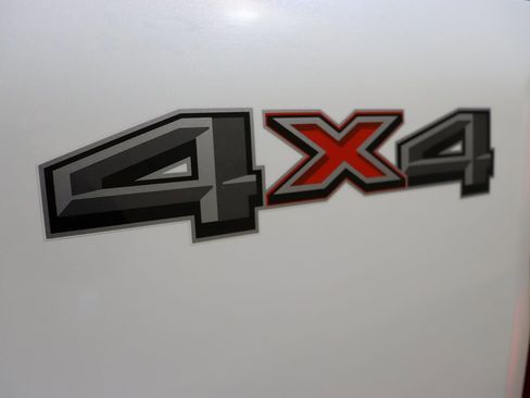 Used 2024 Ford F250 Platinum image 24