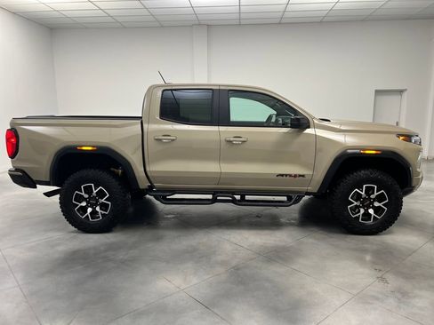 Used 2024 GMC Canyon AT4X image 8
