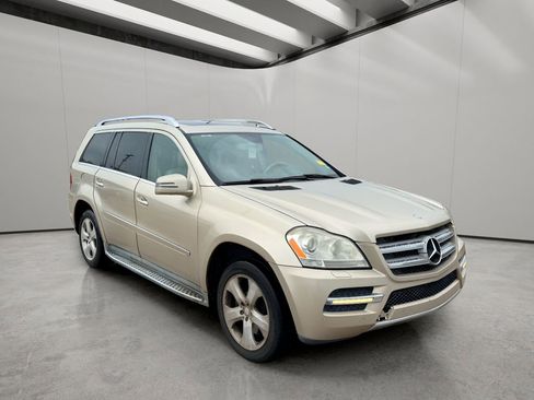 Used 2012 Mercedes-Benz GL 450 4MATIC image 5
